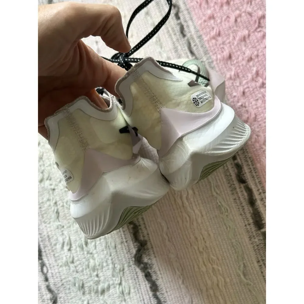 Nike Zoom Zero Gravity U Complete Me Womens 11